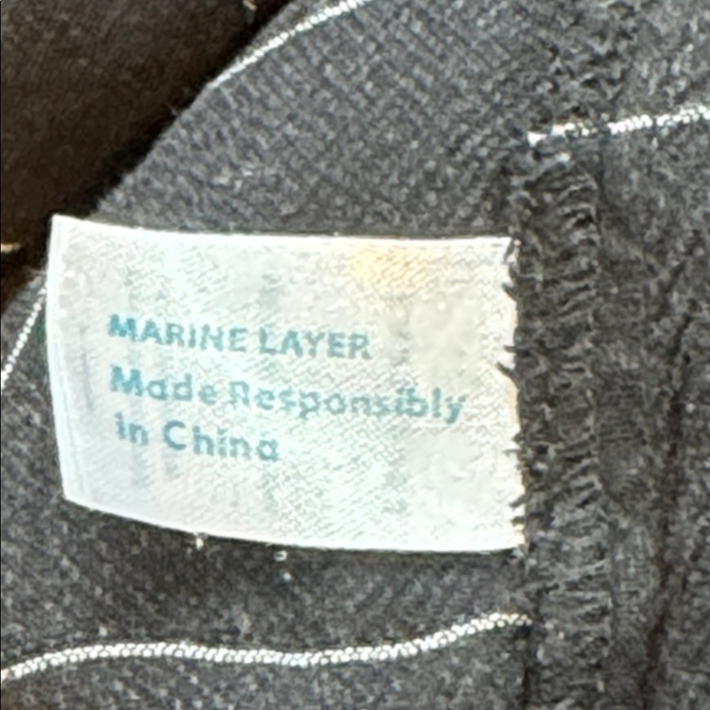 MARINE LAYER; ALLISON PULL-ON, TAPERED LEG PANT IN BLACK WINDOWPANE. - Picture 9 of 11